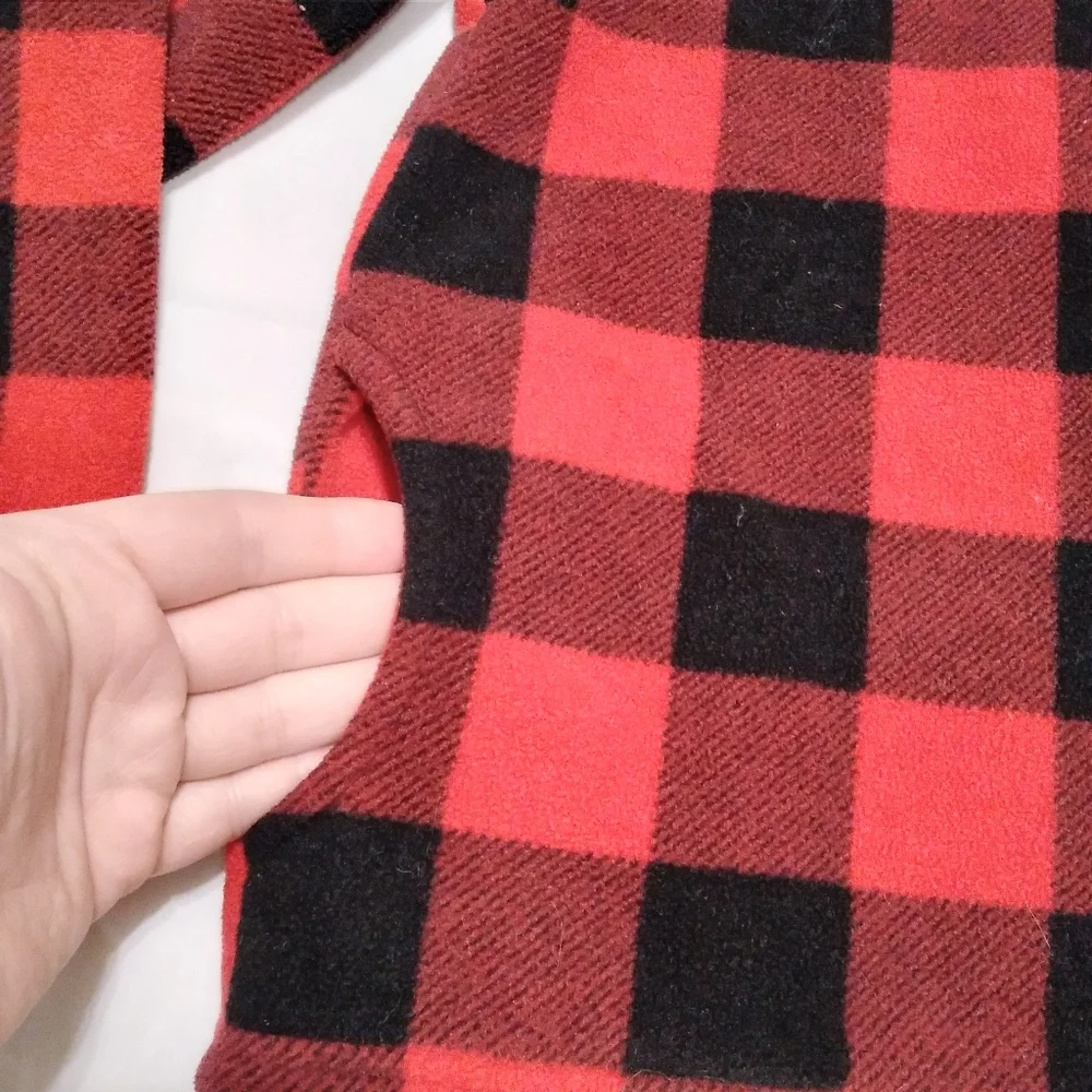 The Children's Place Buffalo Plaid Quarter Zip M 7/8